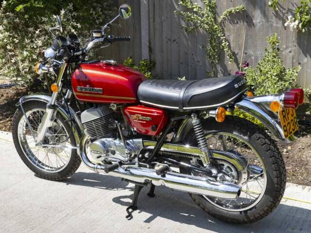 Suzuki GT 500