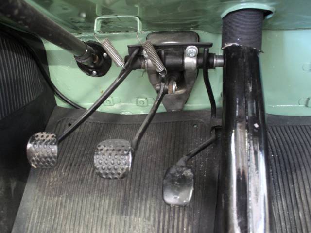 Steyr-Puch 700 C