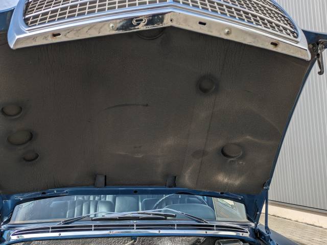 Mercedes-Benz 300 SEL 4.5
