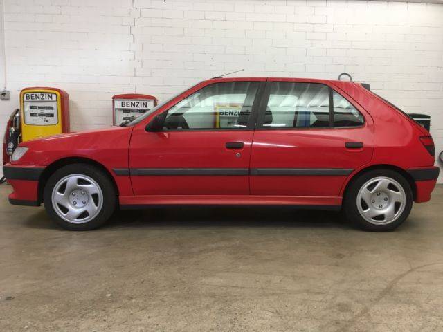 Afbeelding 1/12 van Peugeot 306 2.0i (1994)