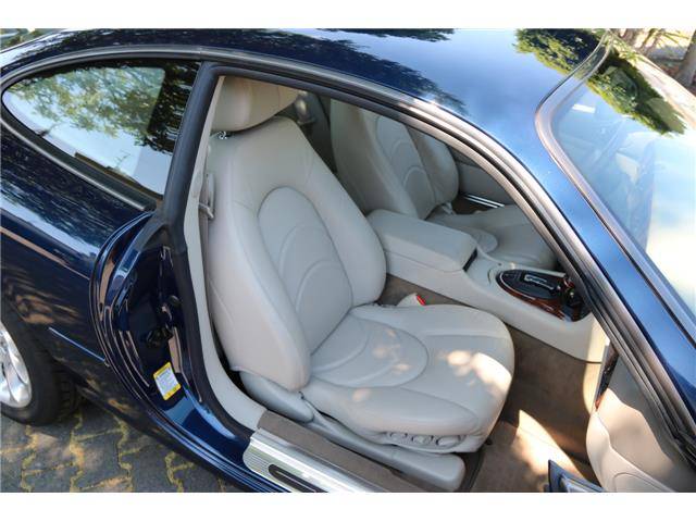 Jaguar XKR