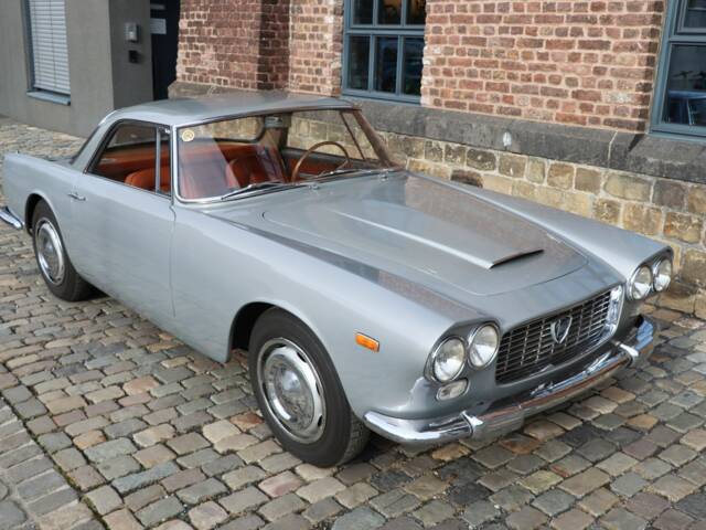 Lancia Flaminia GT Touring