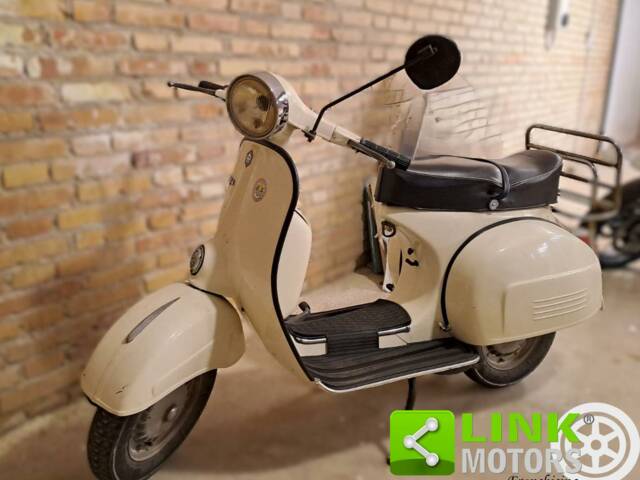Piaggio Vespa 125 TS