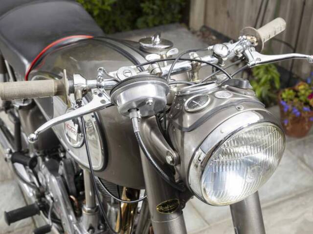 Norton Model 30 International