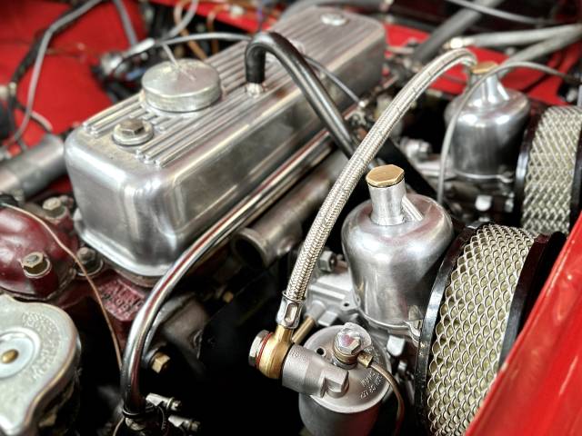 MG MGA 1600