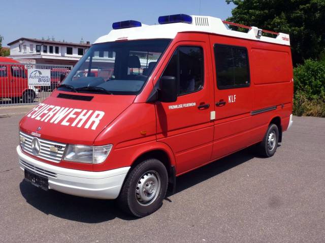 Image 1/15 de Mercedes-Benz Sprinter 314 (1998)