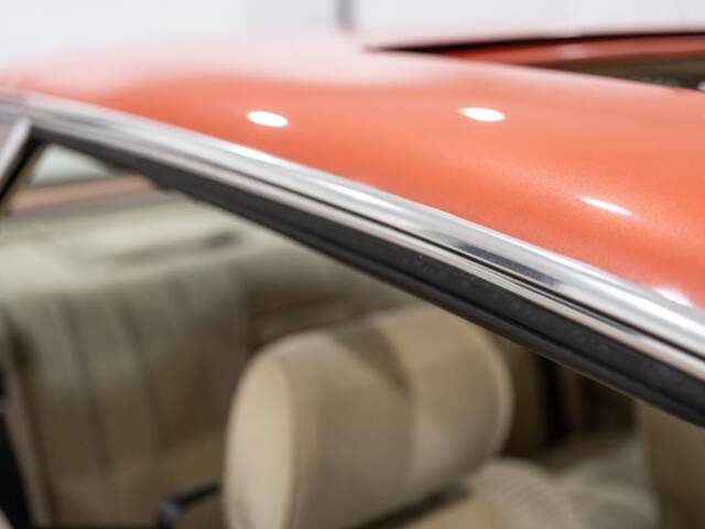 Mercedes-Benz 500 SLC