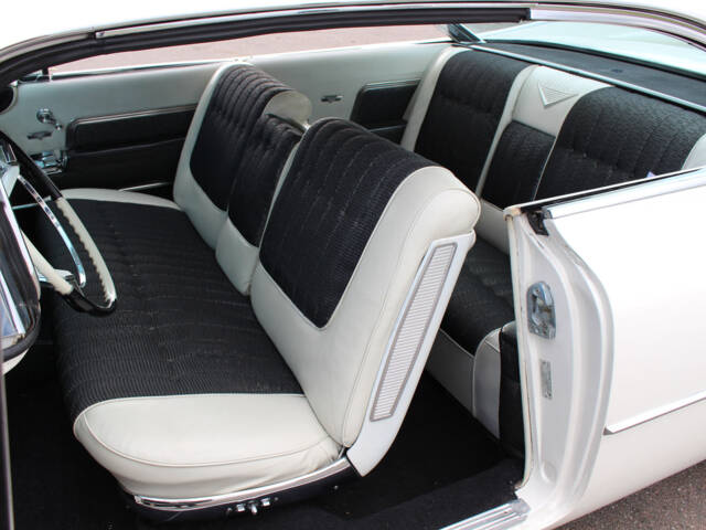 Cadillac Coupe DeVille