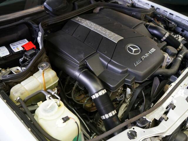 Mercedes-Benz E 320 "Final Edition"