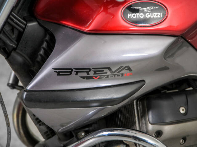 Moto Guzzi Breva V 750 i.e.