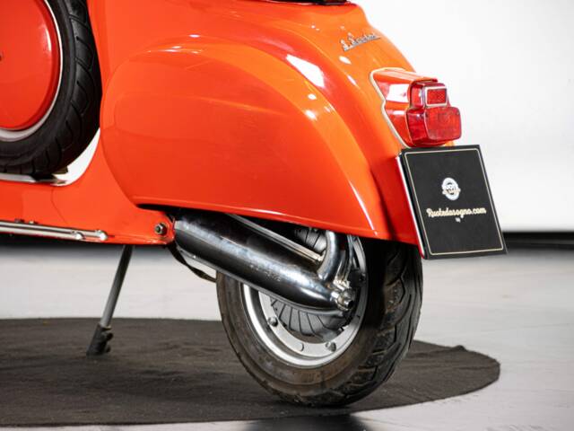 Piaggio Vespa 90