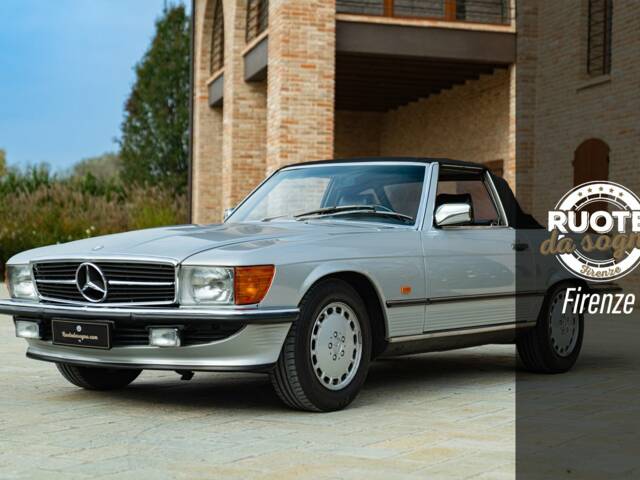 Immagine 1/50 di Mercedes-Benz 300 SL (1988)