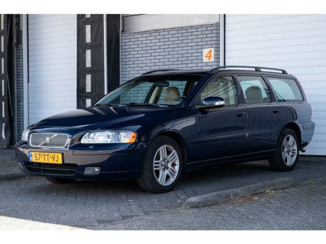 Volvo V 70 2.4