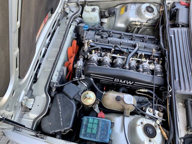 BMW M 635 CSi - BMW M635 CSi