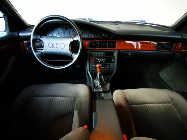 Audi 100 - 2.3 quattro