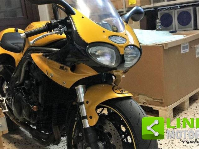 Image 1/7 de Triumph DUMMY (1998)