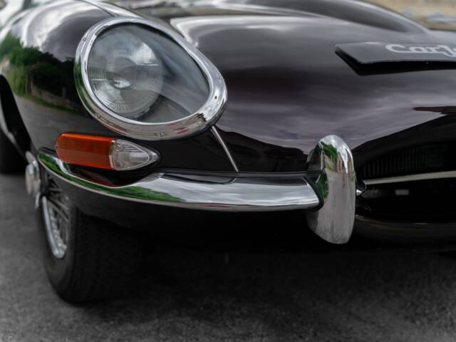 Jaguar E-Type 4.2
