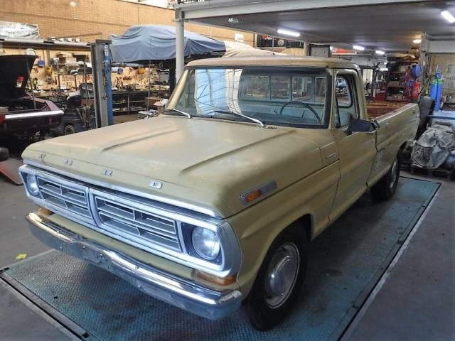Image 1/50 of Ford F-250 (1972)