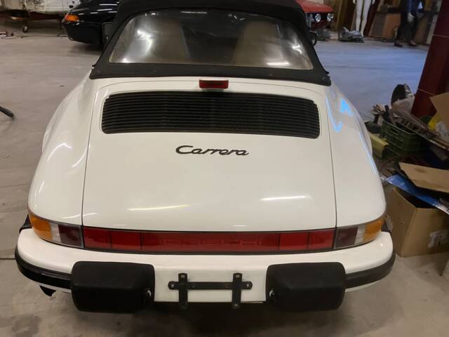 Porsche 911 Carrera 3.2