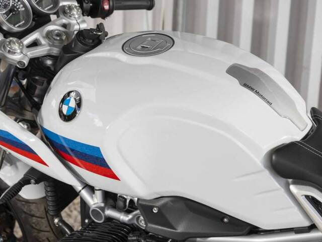 BMW R NineT