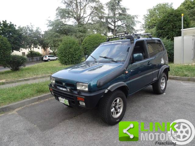 Image 1/9 of Nissan Terrano II 2.4i (1995)