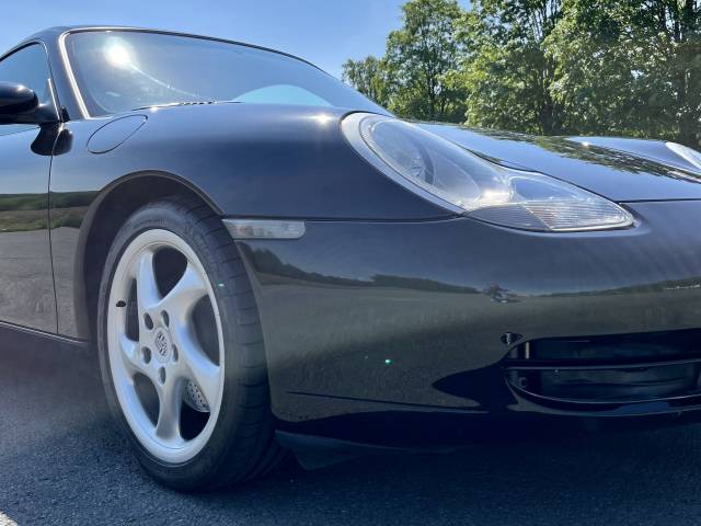 Porsche 911 Carrera