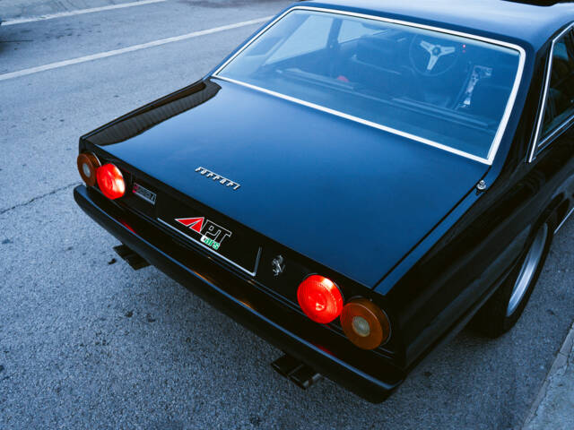Ferrari 400i