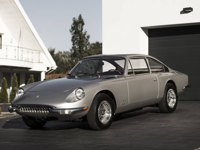 Immagine 1/45 di Ferrari 365 GT 2+2 (1970)