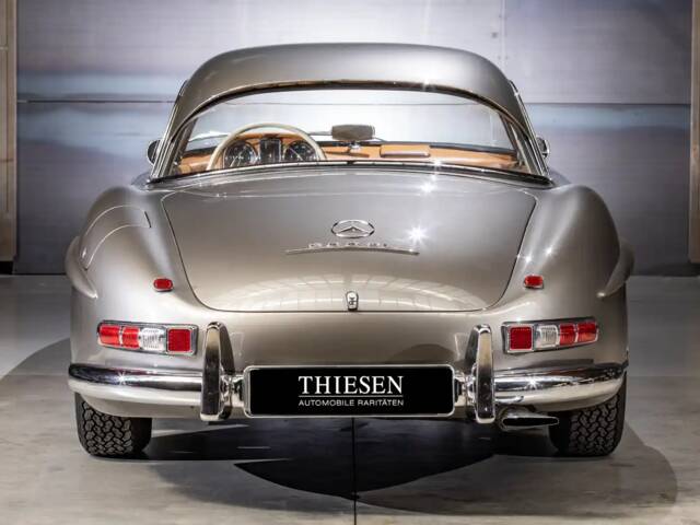 Mercedes-Benz 300 SL Roadster