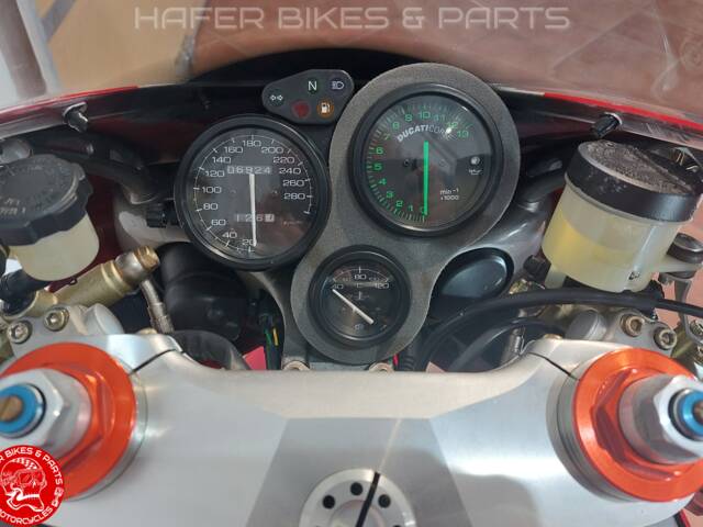Ducati 748 S