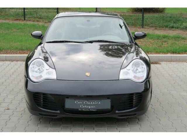 Porsche 911 Carrera 4S