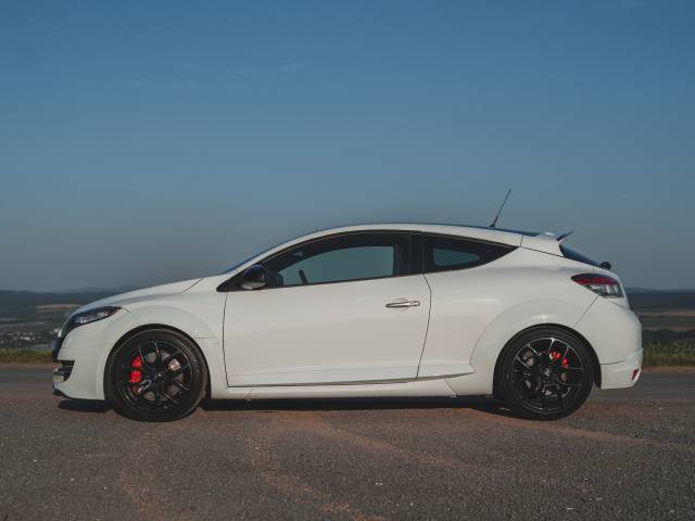 Image 1/5 of Renault Mégane RS (2011)