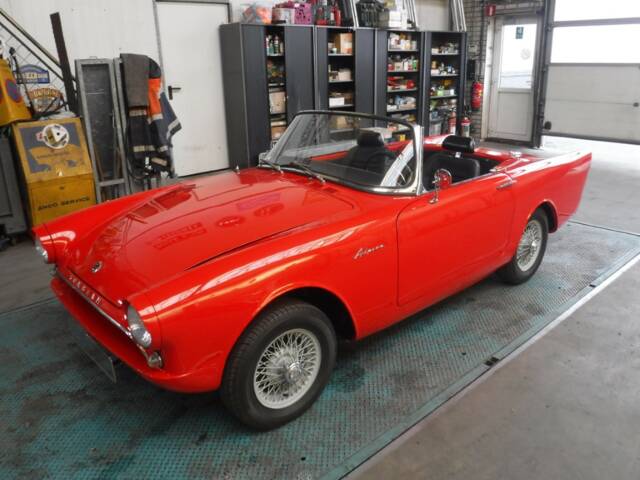 Image 1/50 of Sunbeam Alpine Mk II (1962)