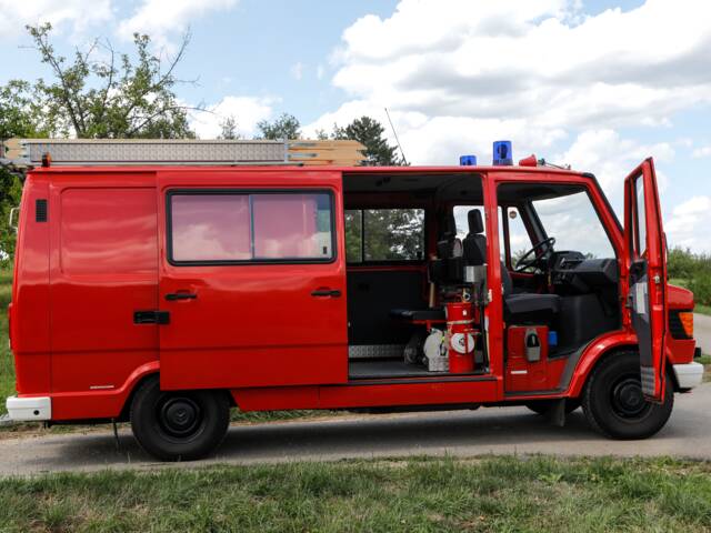 Mercedes-Benz T1 310