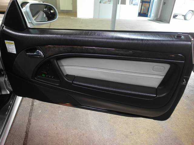 Mercedes-Benz SL 500