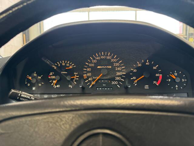 Mercedes-Benz 500 SL 6.0 AMG