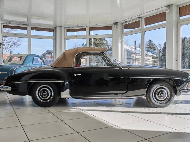 Mercedes-Benz 190 SL