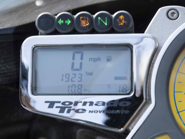 Benelli Tornado Tre 900