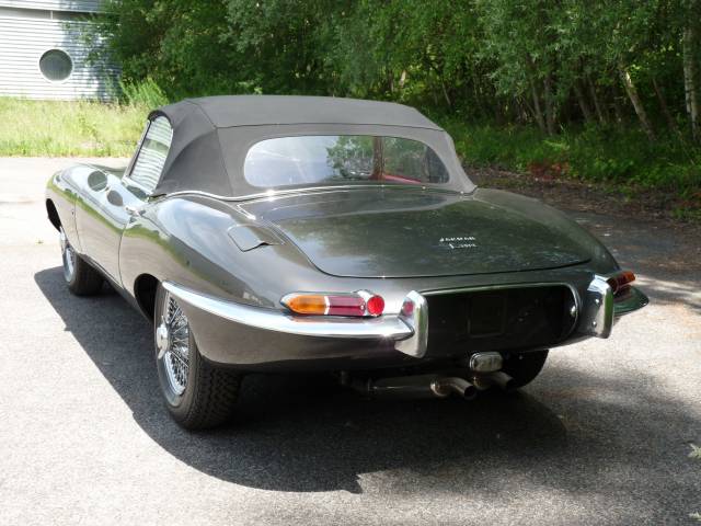 Jaguar E-Type 3.8 Flat Floor