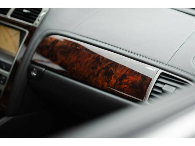 Jaguar XKR