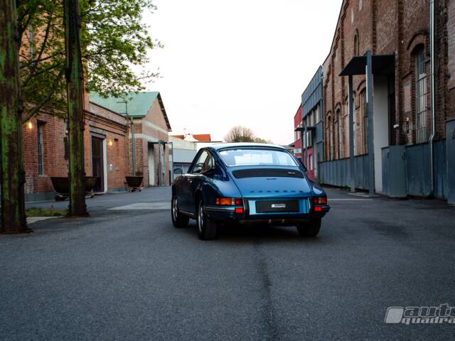 Porsche 911 2.4 T