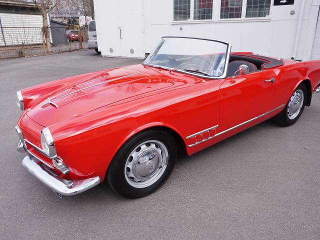 Alfa Romeo 2000 Spider