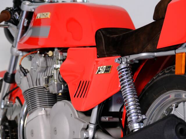 MV Agusta 750 S America