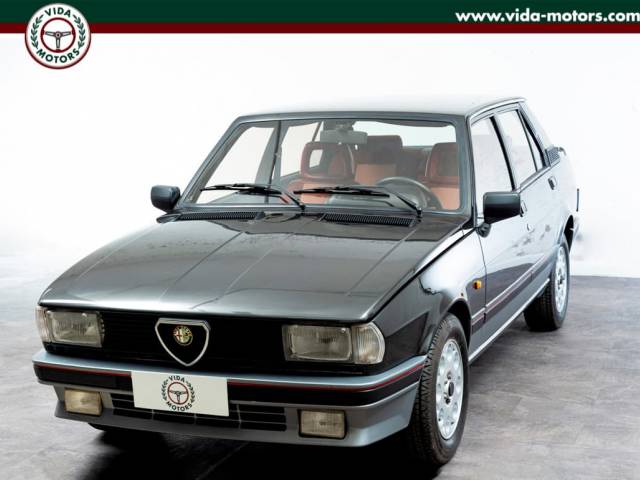 Bild 1/34 von Alfa Romeo Giulietta 2.0 Autodelta Turbo (1984)