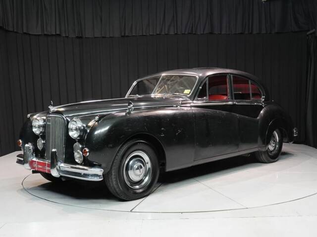 Image 1/15 of Jaguar 3.4 Litre (1956)