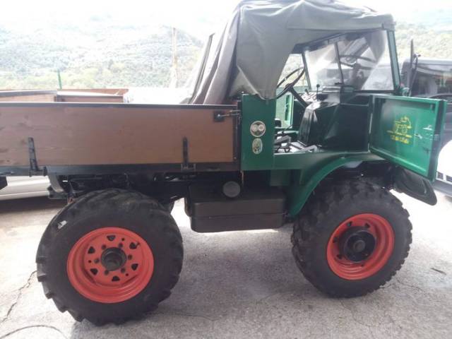 Afbeelding 1/3 van Mercedes-Benz Unimog 30 (1961)