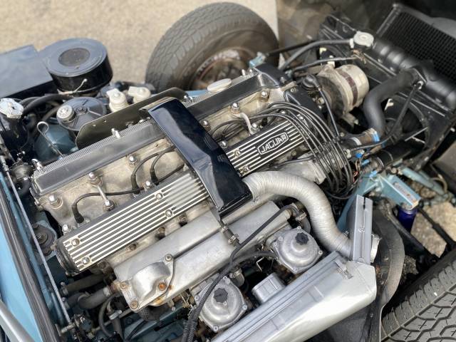 Jaguar E-Type (2+2)