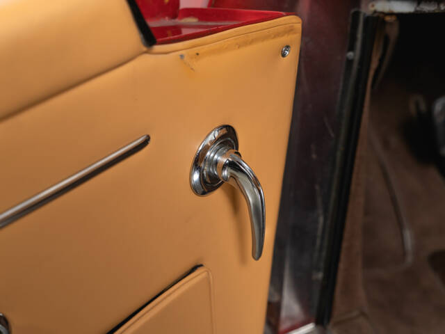 Alfa Romeo 2000 Spider