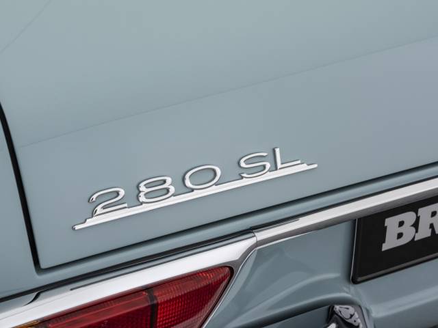 Mercedes-Benz 280 SL
