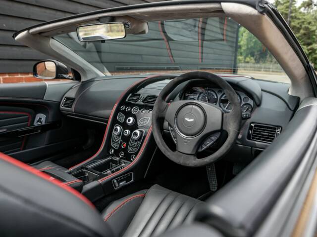 Aston Martin DB 9 GT Volante